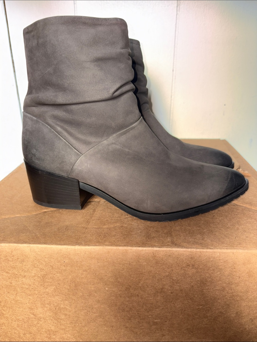 Women's Fabianelli Suede Ankle Boots - Classic Block Heel size 37